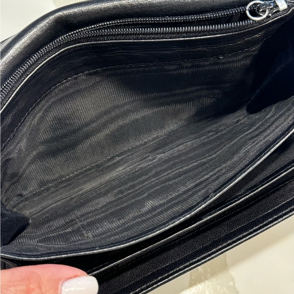 PRADA Vintage Soft Leather Black Snap Long Wallet - Picture 8 of 17